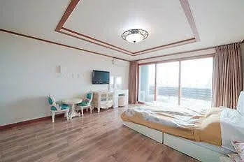Ocean Bestvill Jeju 3*,